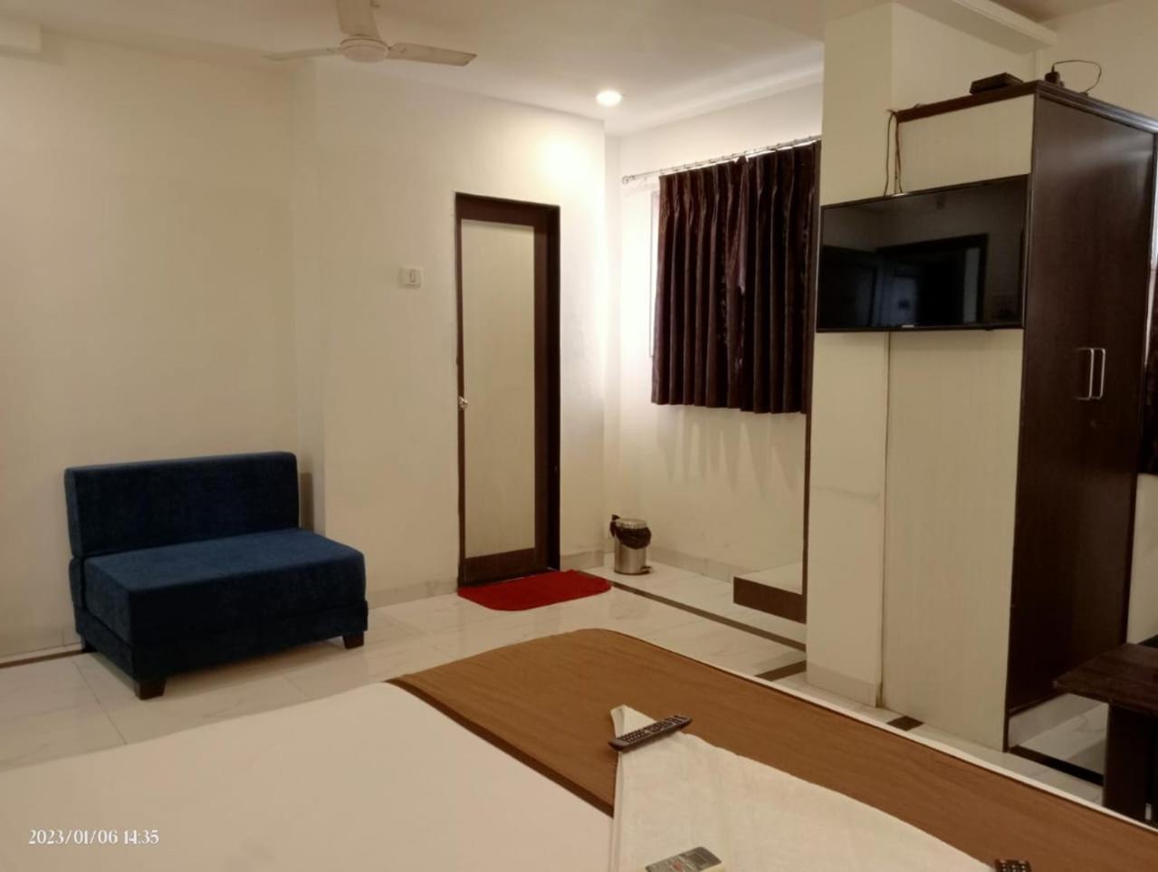 דמאן Hotel Saikripa Imperial מראה חיצוני תמונה