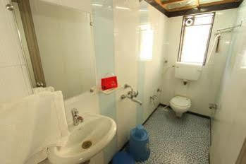 דמאן Hotel Saikripa Imperial מראה חיצוני תמונה
