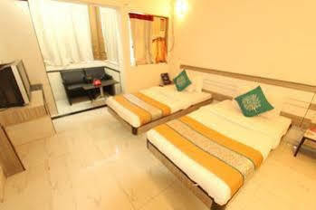 דמאן Hotel Saikripa Imperial מראה חיצוני תמונה